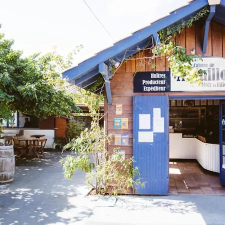 Beau T2 Avec Terrasse Sud, Proche Bassin, Commerces Et Activites, A - Fr-1-420-139